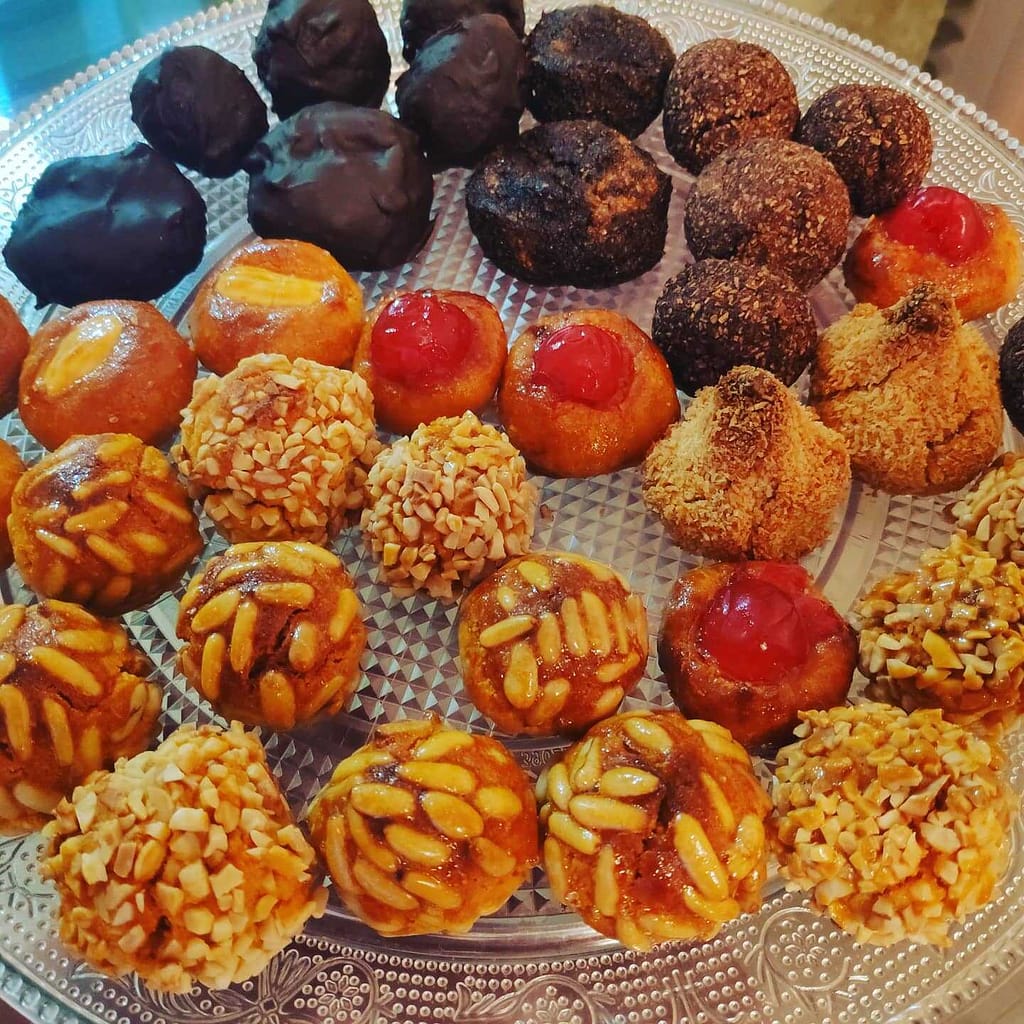assortment of assorted panellets