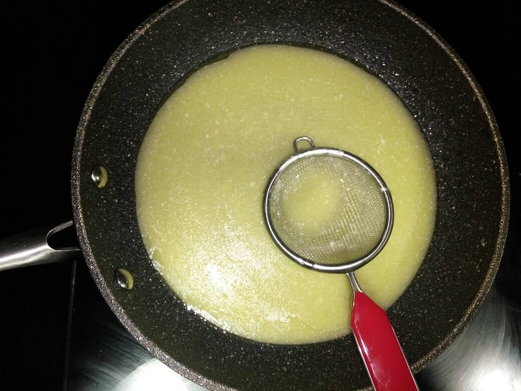 a strainer to bind the pil pil sauce