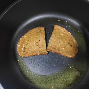 pan en una sartén